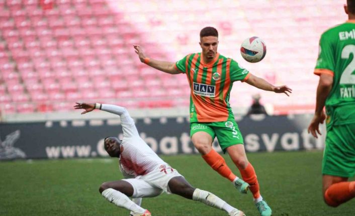 Trendyol Süper Lig: Atakaş Hatayspor: 1 - Corendon Alanyaspor: 0 (Maç sonucu)
