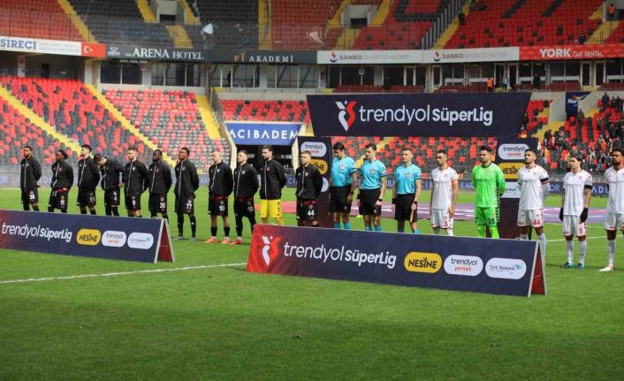 Trendyol Süper Lig: Gaziantep FK: 0 - Sivasspor: 0 (Maç devam ediyor)