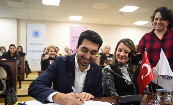 Türk Medeni Kanunu’nun kabulünün 99. yılında Tuzla’da ’Kadın-Erkek Eşitliği Şartı’ imzalandı