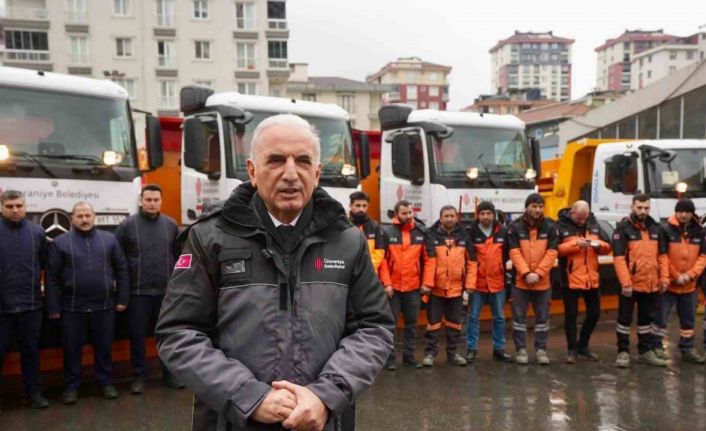 Ümraniye’de kışa geçit yok: Karla mücadele için ekipler teyakkuzda