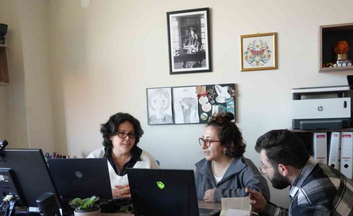 Üniversite öğrencileri, çalıştayda dinlediklerinden etkilenerek engelliler için engelsiz park tasarladı