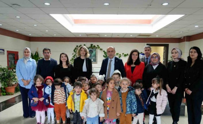 Üniversitenin uygulama anaokulu öğrencilerinden Rektör Keleş’e ziyaret