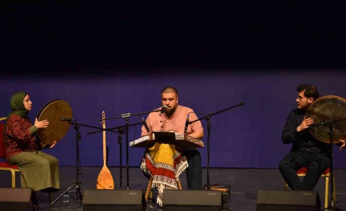 Ünlü santur sanatçısından Yıldırımlılara konser