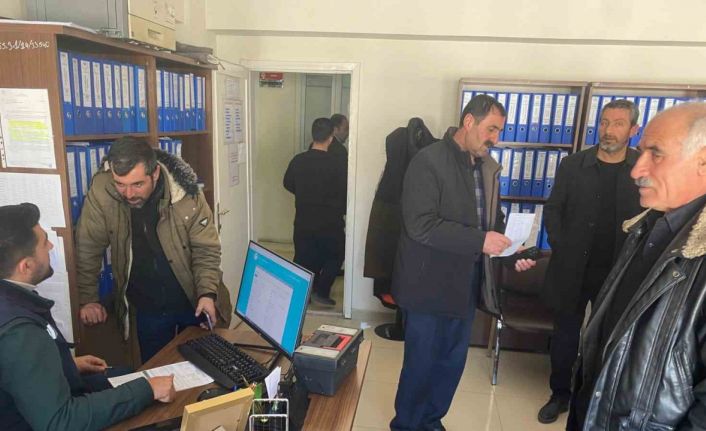 Van’da ‘Kırsalda Bereket, Hayvancılığa Destek’ projesine yoğun ilgi