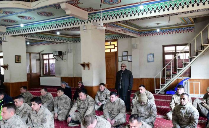 Van’daki çığ felaketinde hayatını kaybedenler anıldı