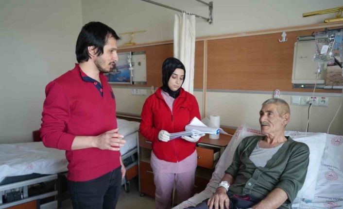 Varto Devlet Hastanesi’nde ilk kez kapalı yöntemle mesene kanseri ameliyatı gerçekleşti