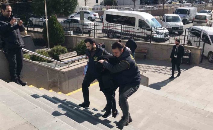 Villa hırsızları 120 saatlik kamera görüntüleri izlenerek yakalandı