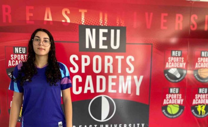 Yakın Doğu Koleji öğrencisi Nehir Deniz, üçüncü kez milli takımda