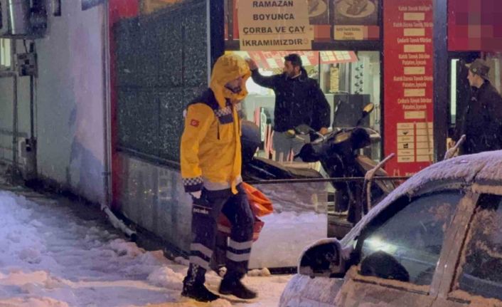 Yakınlarının haber alamadığı şahıs evinde ölü bulundu