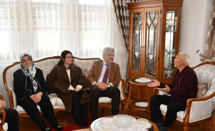 Yarım asırlık sevda, genç nesillere örnek oluyor