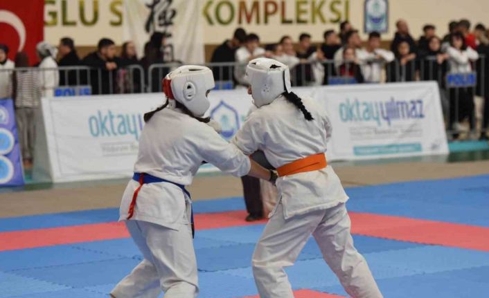 Yıldırım’da karate rüzgarı