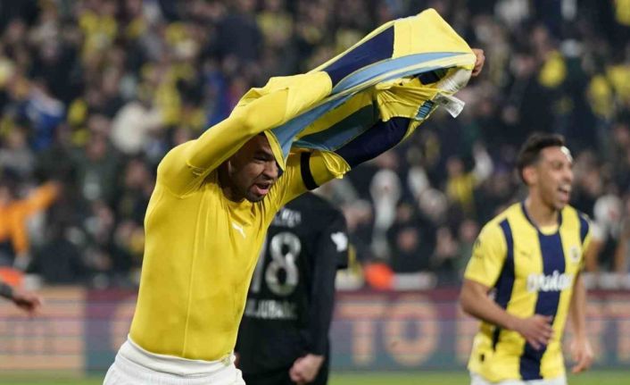 Youssef En-Nesyri golünü attı, cezalı duruma düştü