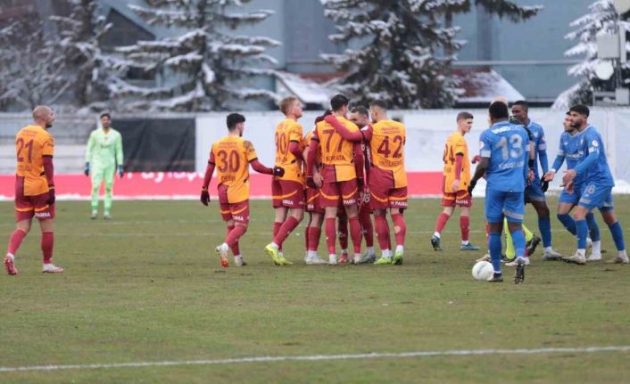 Ziraat Türkiye Kupası: Boluspor: 1 - Galatasaray: 2 (İlk yarı)