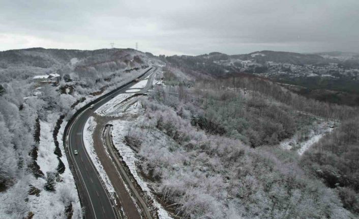 Zonguldak’ta kar manzarası havadan görüntülendi