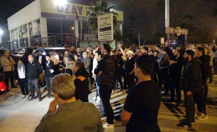 Adana’da ABD konsolosluğu önünde İsrail protestosu