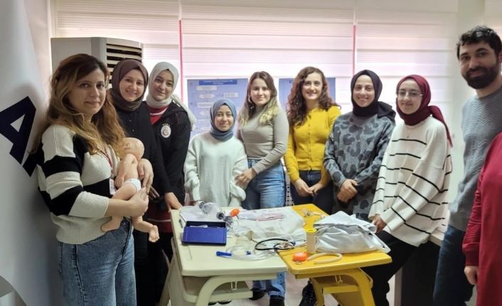 Afyonkarahisar’da yenidoğan canlandırma eğitimi tamamlandı