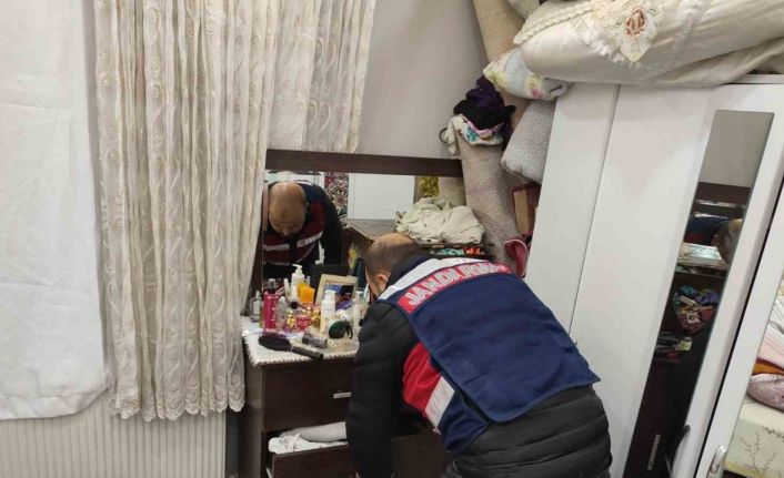 Ankara jandarmasından siber suçlulara eş zamanlı operasyon: 5 gözaltı