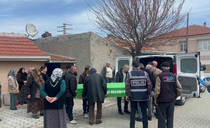 Annesi tarafından cansız bedeni bulunan şahsın ölümü şüpheli çıktı, inceleme başlatıldı
