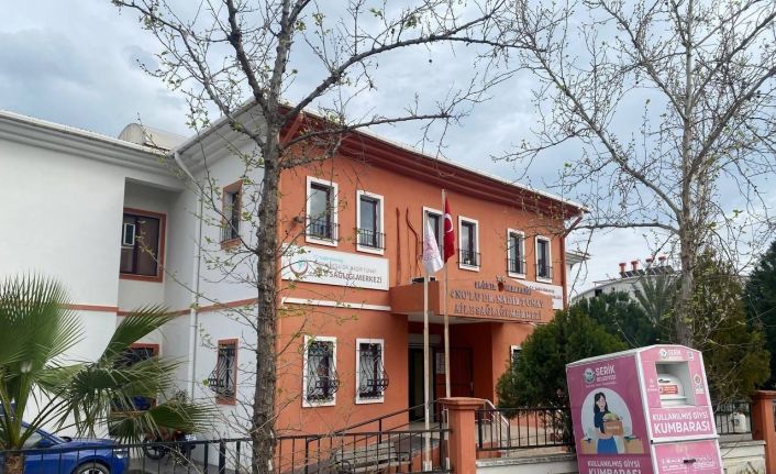 Antalya’da Aile Sağlığı Merkezi’nin klima dış ünitesini çaldılar