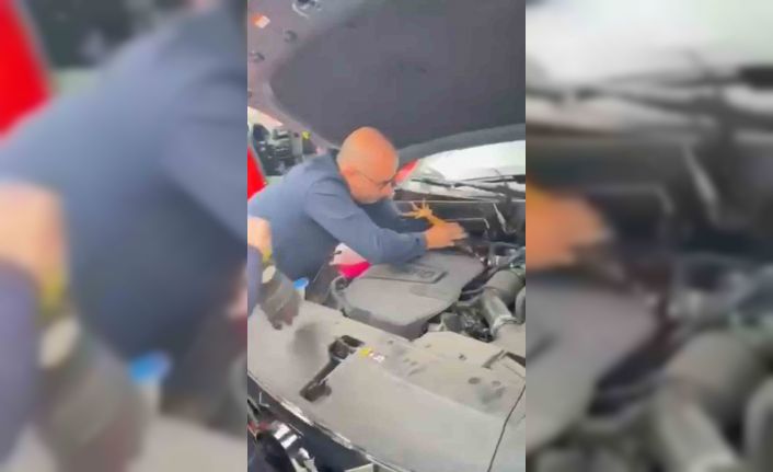 Araç motoruna bu kez kedi değil, horoz girdi