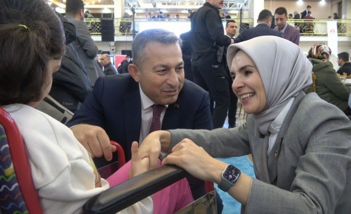 Bakan Göktaş Kilis’te iftar programına katıldı