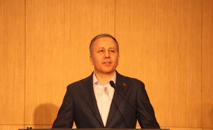 Bakan Yerlikaya: "Siyasi rekabette sınıfta kalınca Türkiye’yi çökertebilirsek AK Parti’yi çökertmiş oluruz diyorlar"