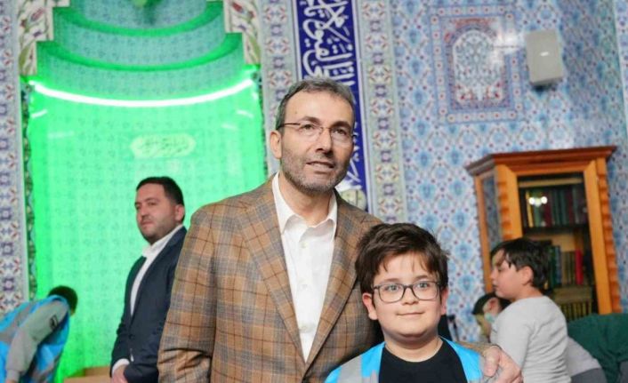 Başkan Ahmet Cin’den "Çocuklu Cami"de anlamlı buluşma
