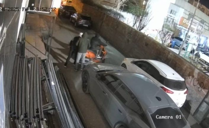 Batman’da motosiklet hırsızlığı güvenlik kamerasına yansıdı