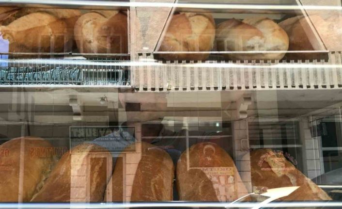 Bayburt’ta ekmeğe zam yapıldı hem gramajı düşürüldü hem de fiyatı artırıldı
