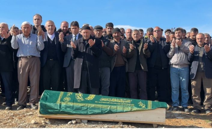 Belgrad Ormanı’nda ölü bulunan Fahrettin Öter memleketi Hakkari’de toprağa verildi