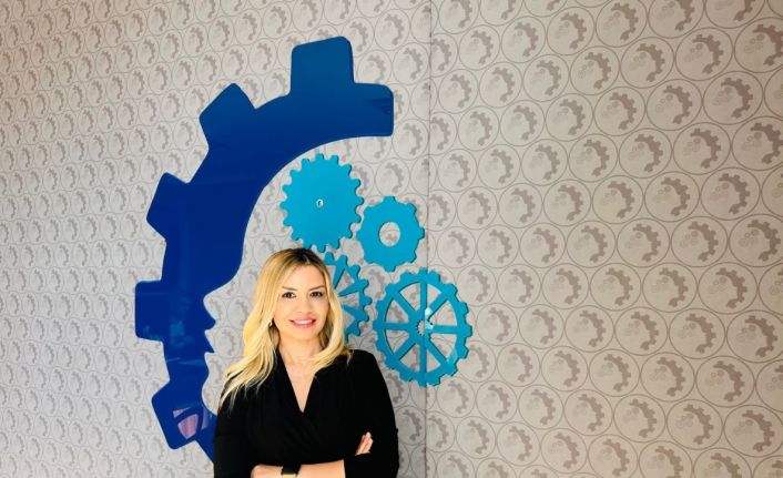 Bilim ve mühendislik alanında yüzde 44 kadın çalışan oranıyla Türkiye, AB ülkelerinin ortalamasını geçti