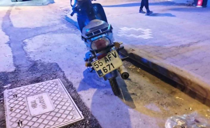 Bisiklete çarpan motosiklet sürücüsü yaralandı
