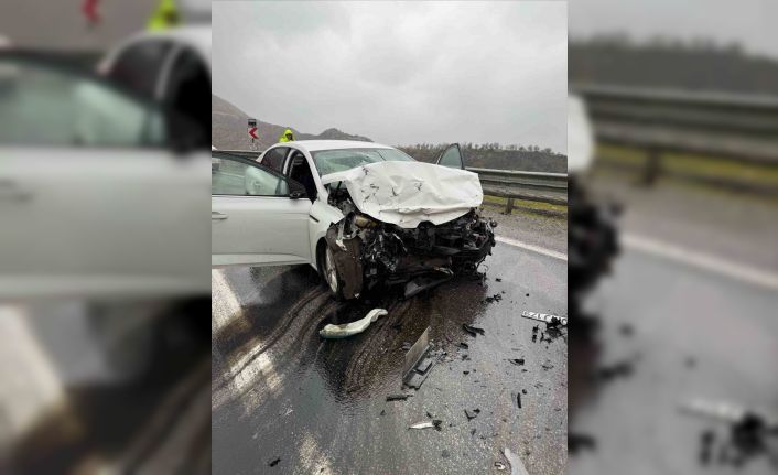 Bitlis’te trafik kazası: 1 ölü, 1 yaralı