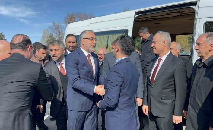 Çalışma ve Sosyal Güvenlik Bakanı Işıkhan: "İş yerlerinde mobbing ile mücadelede kararlıyız"