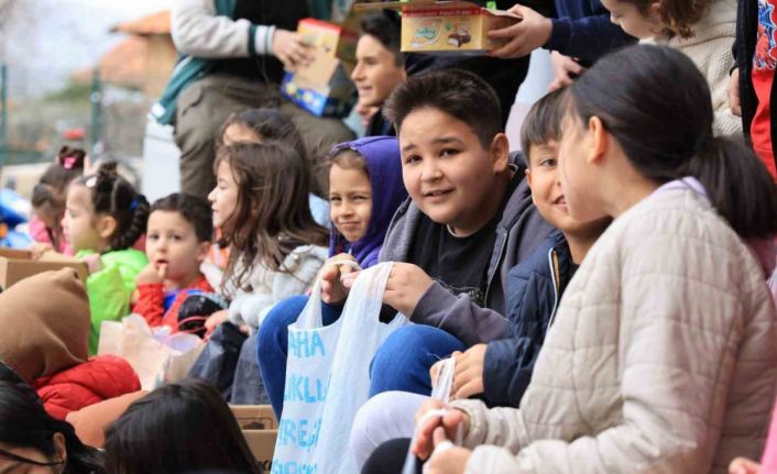 Çameli’nde çocuklar asırlık bayram geleneklerini yaşatıyor