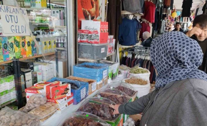 Çarşı pazarda Ramazan hareketliliği