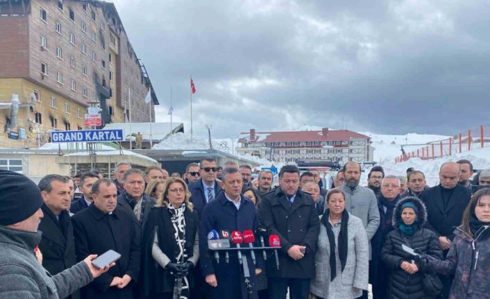 CHP Genel Başkanı Özel: "Hesap sormayanlardan hesap sormak zorundayız"