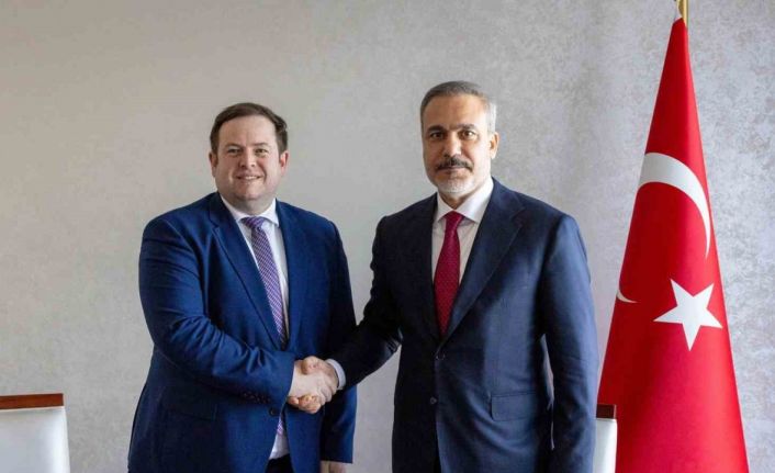 Dışişleri Bakanı Fidan, İngiltere’nin Avrupa ve Kuzey Amerika’dan Sorumlu Devlet Bakanı Doughty’i kabul etti