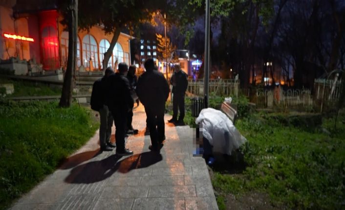 Ecel mezarlıkta yakaladı