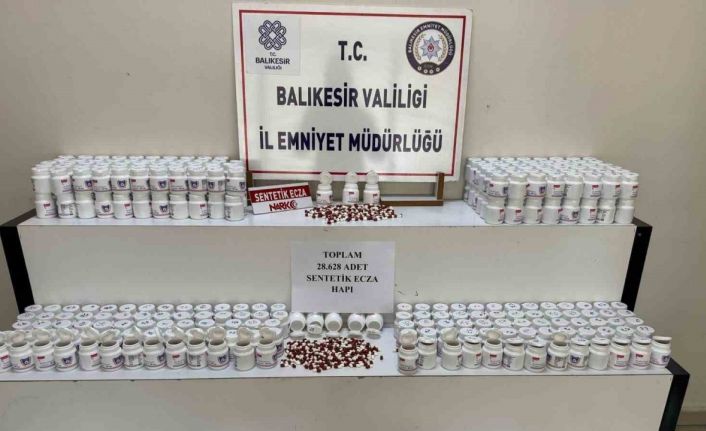 Edremit’te zehir tacirlerine darbe