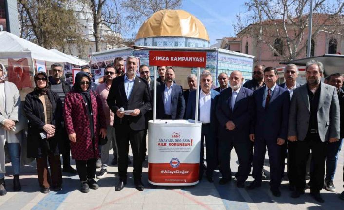 Elazığ’da ’Anayasa Değişsin, Aile Korunsun’ kampanyası