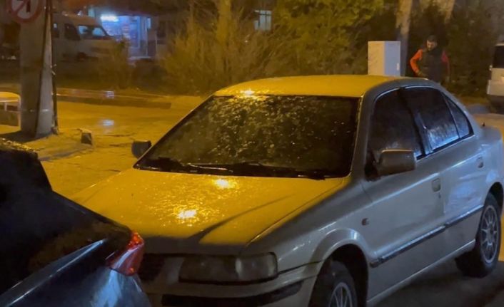 Elazığ’da dolu yağışı etkili oldu