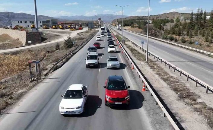 Emniyetten tatilcilere uyarı: Yapay zeka destekli akıllı radarlar 24 saat devrede