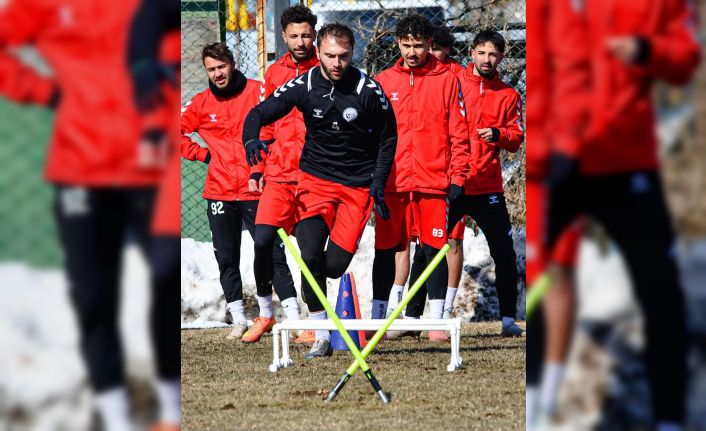 Erciyes 38 FK galibiyet arayışında