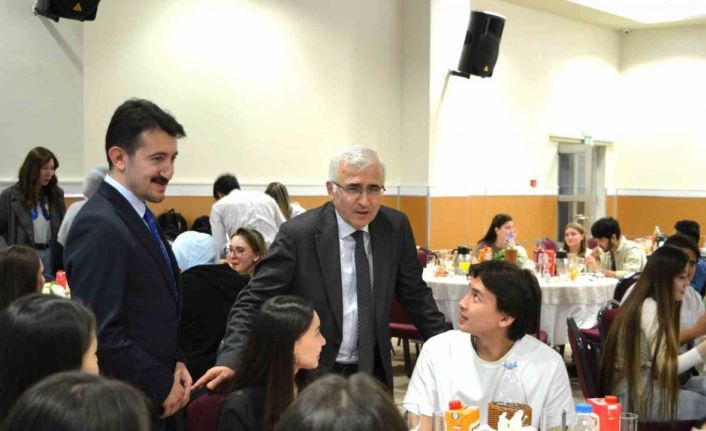ESOGÜ TÖMER’den uluslararası öğrencilere iftar