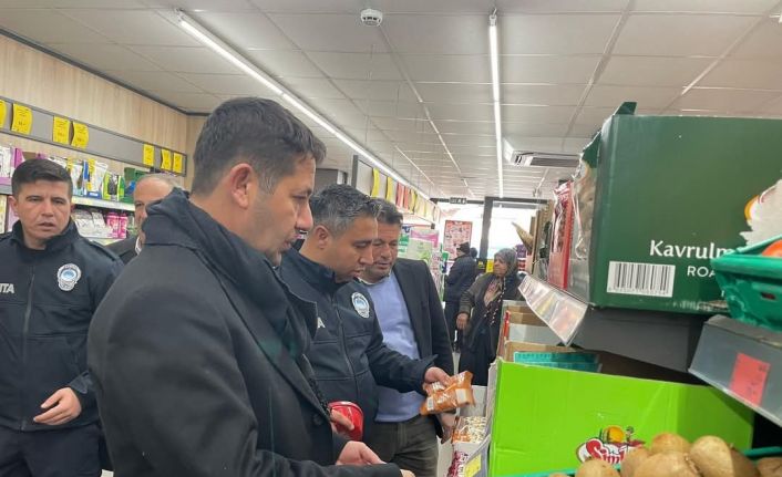 Feke’de marketler Ramazan ayında da mercek altında