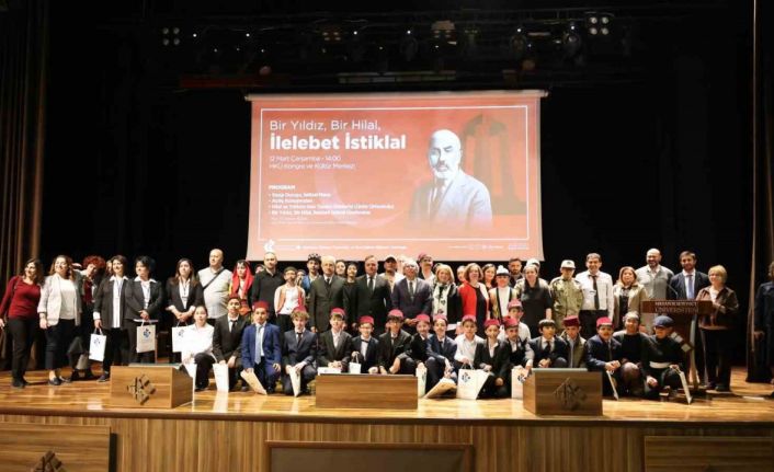 Hasan Kalyoncu Üniversitesi’nde "Bir Yıldız, Bir Hilal, İlelebet İstiklal" konferansı düzenlendi