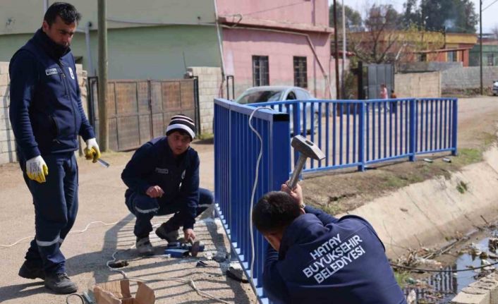 Hatay Büyükşehir Belediyesi 10 ayda 35 bin metre otokorkuluk montajladı
