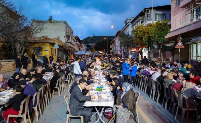 İlk 4 günde 5 binden fazla Efelerli iftar sofrasında buluştu