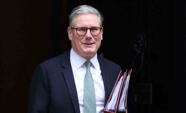 İngiltere Başbakanı Starmer: "Putin’in çizgileri aşması durumunda bunun ciddi sonuçlar doğuracağını açıkça anlaması gerekiyor"